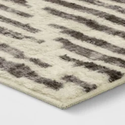 Kirk X Modern Striped Rug Black/White - Project 62™ -Project 62 Elegant Store GUEST af022232 3d99 4c16 8f6c 6c00cbc81c6d